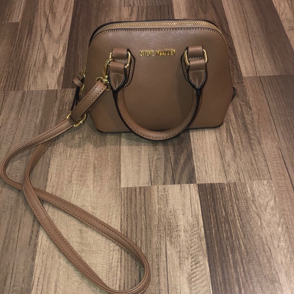 Steve Madden Handbags - Brown Steve Madden Crossbody